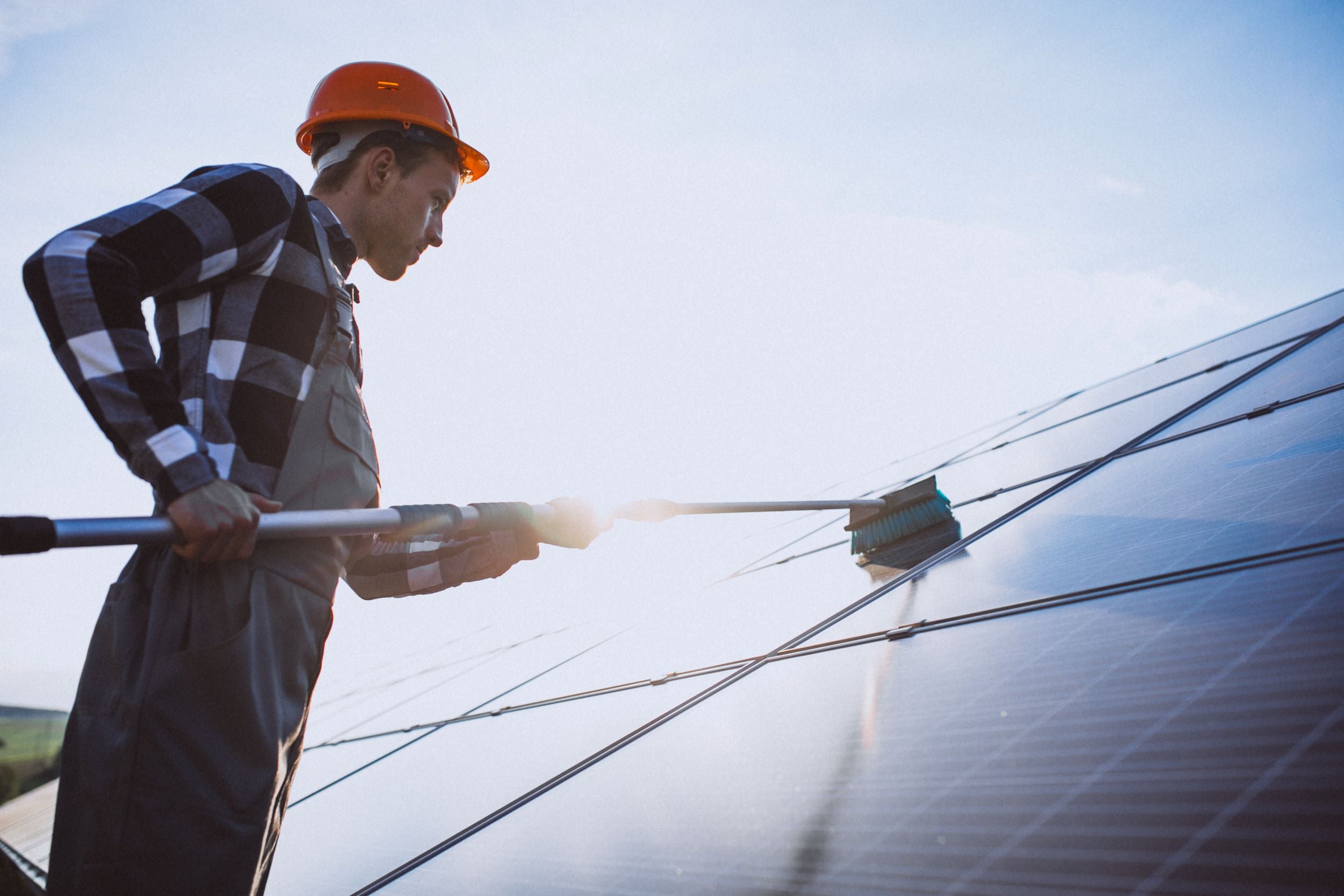 The Best Guide to Cleaning Solar Panels Safely