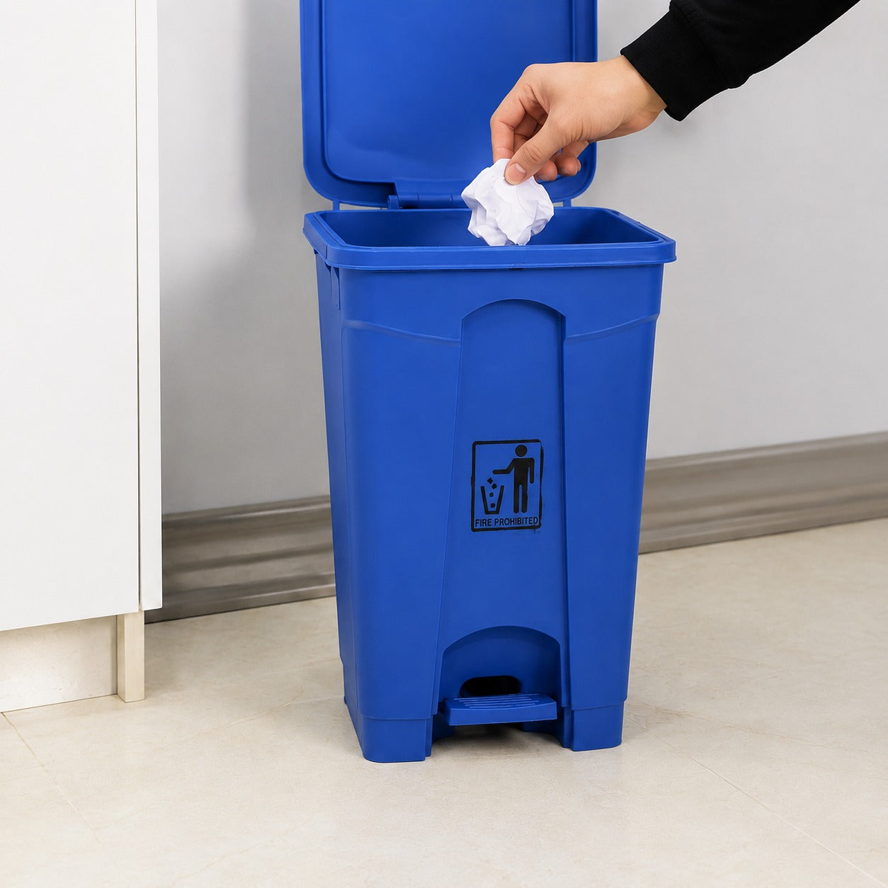 Zidello 15L Plastic Pedal Bin (25 cm × 39cm) – Heavy-Duty Foot-Operated Dustbin for Commercial & Office Use