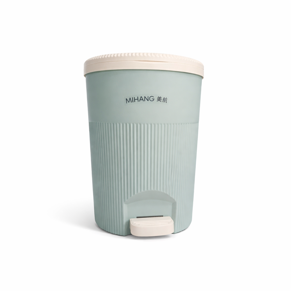 Zidello cylindrical pedal dustbin with soft-closing lid, ribbed design, hands-free operation, large capacity trash bin